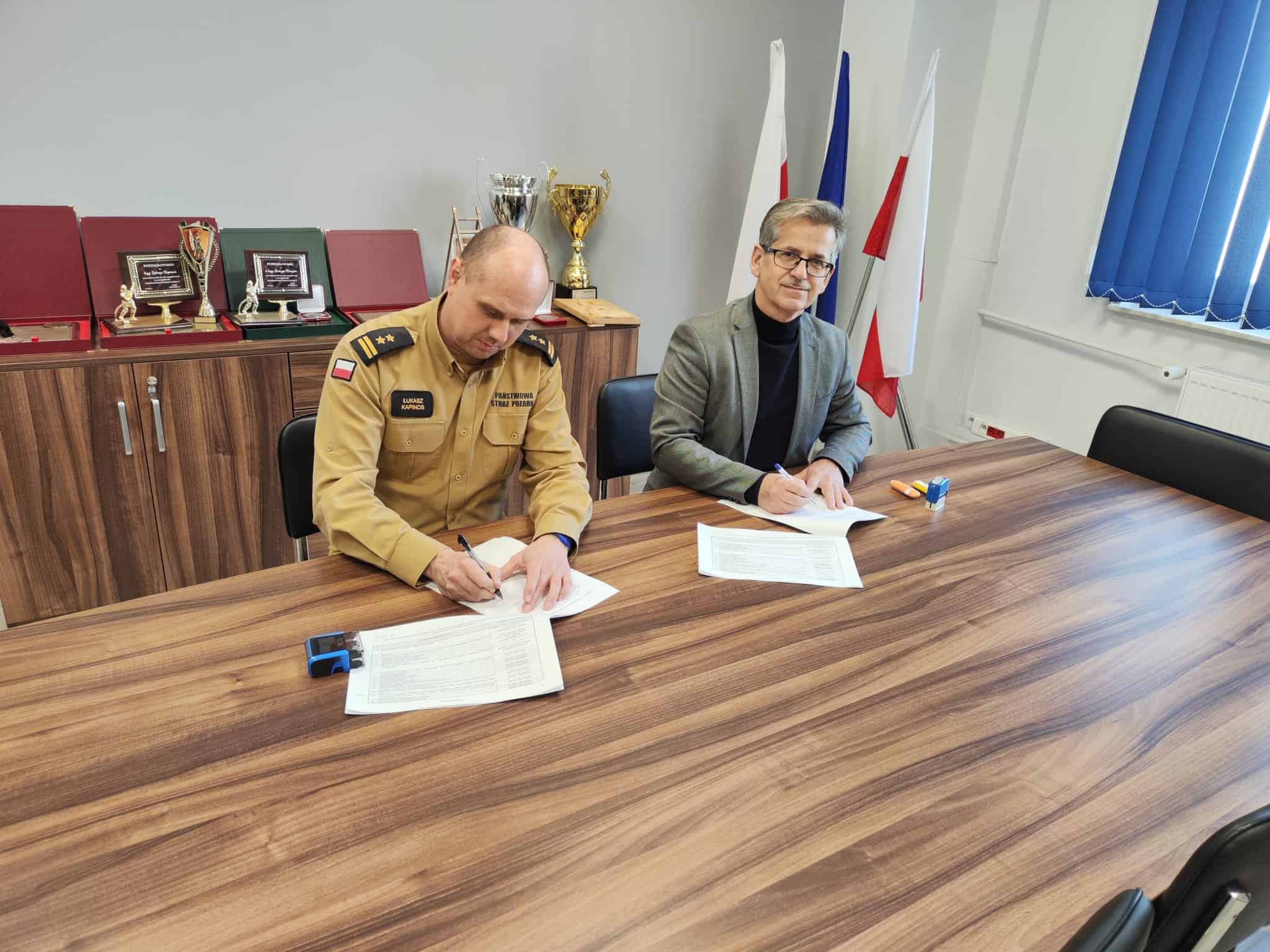 Nowy samochód dla Komendy Powiatowej PSP w Mielcu