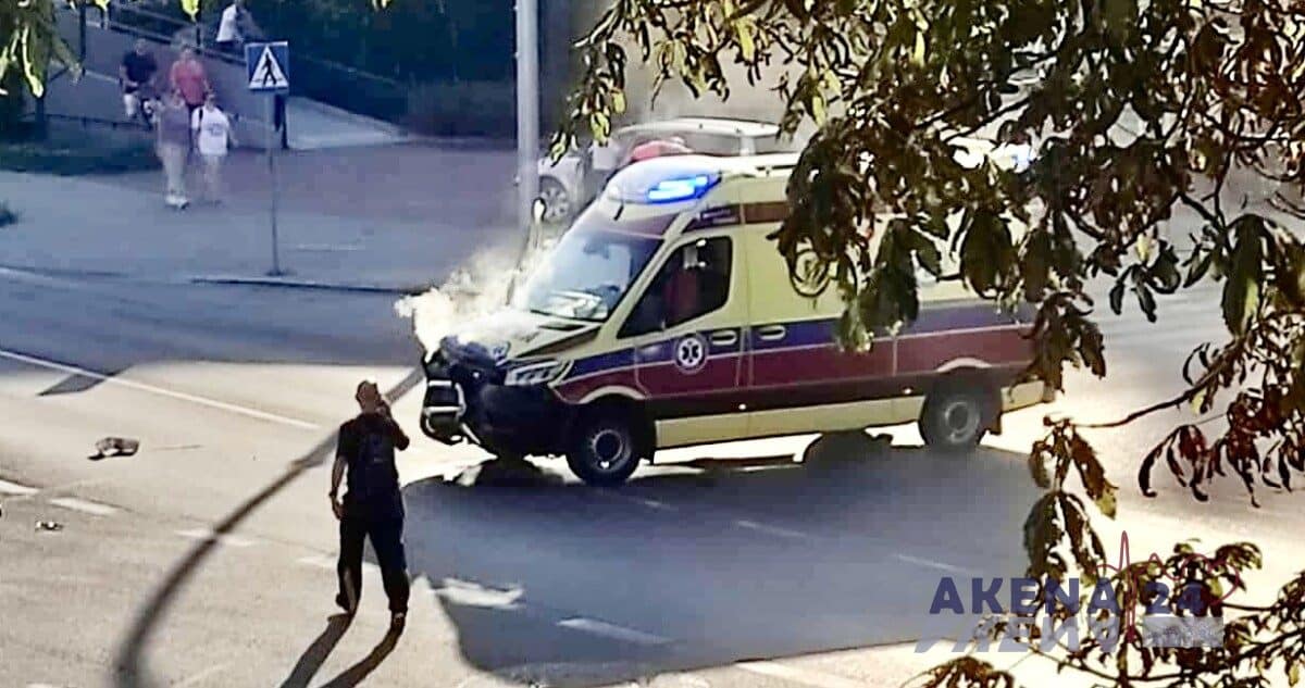 Akcja ratunkowa przerwana zderzeniem. Kolizja karetki!